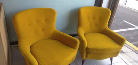 Conjunto de butacas restauradas